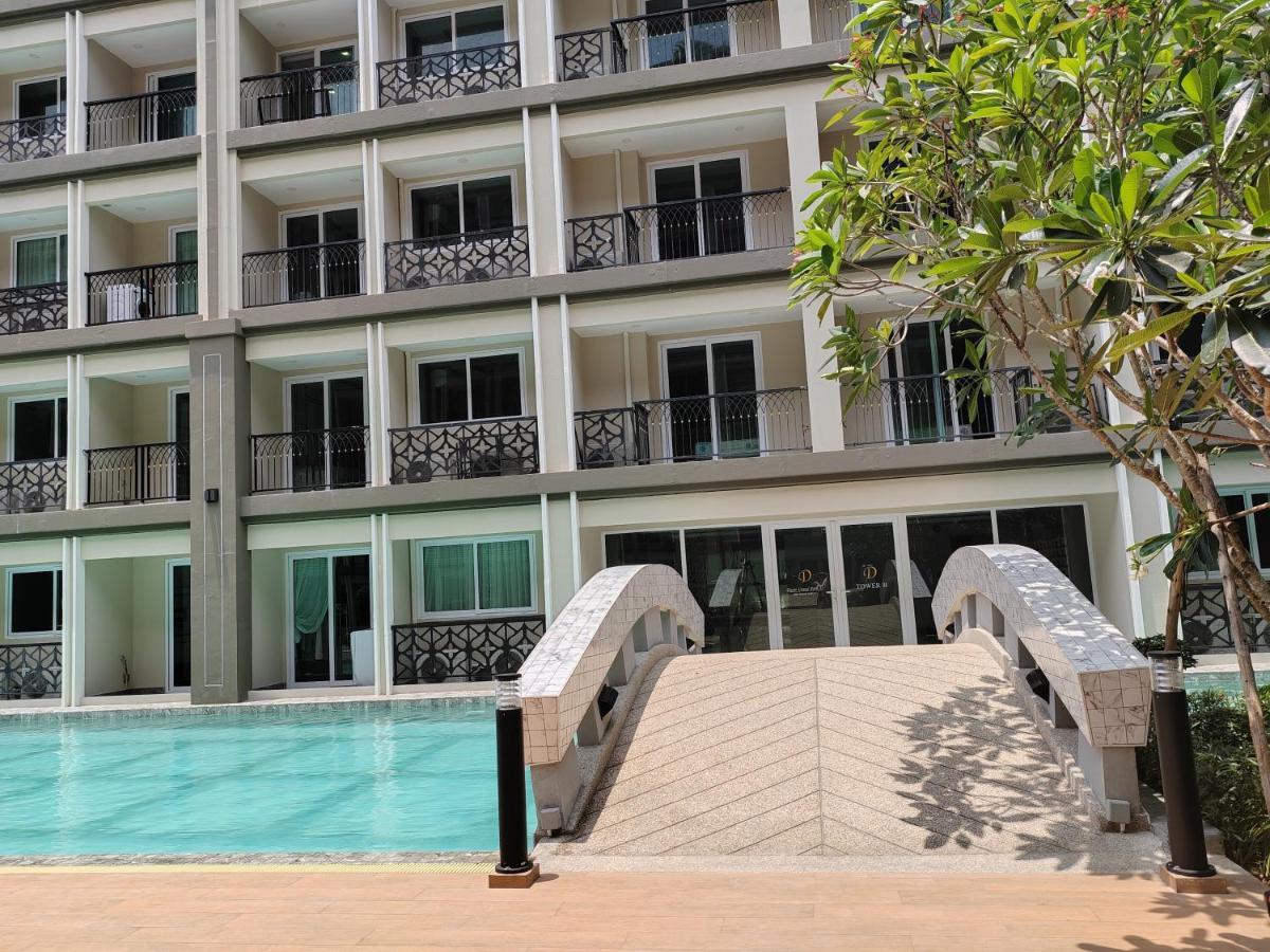 Romantic Beach Apartment芭堤雅水系高档酒店式公寓可做饭 Jomtien Beach Buitenkant foto